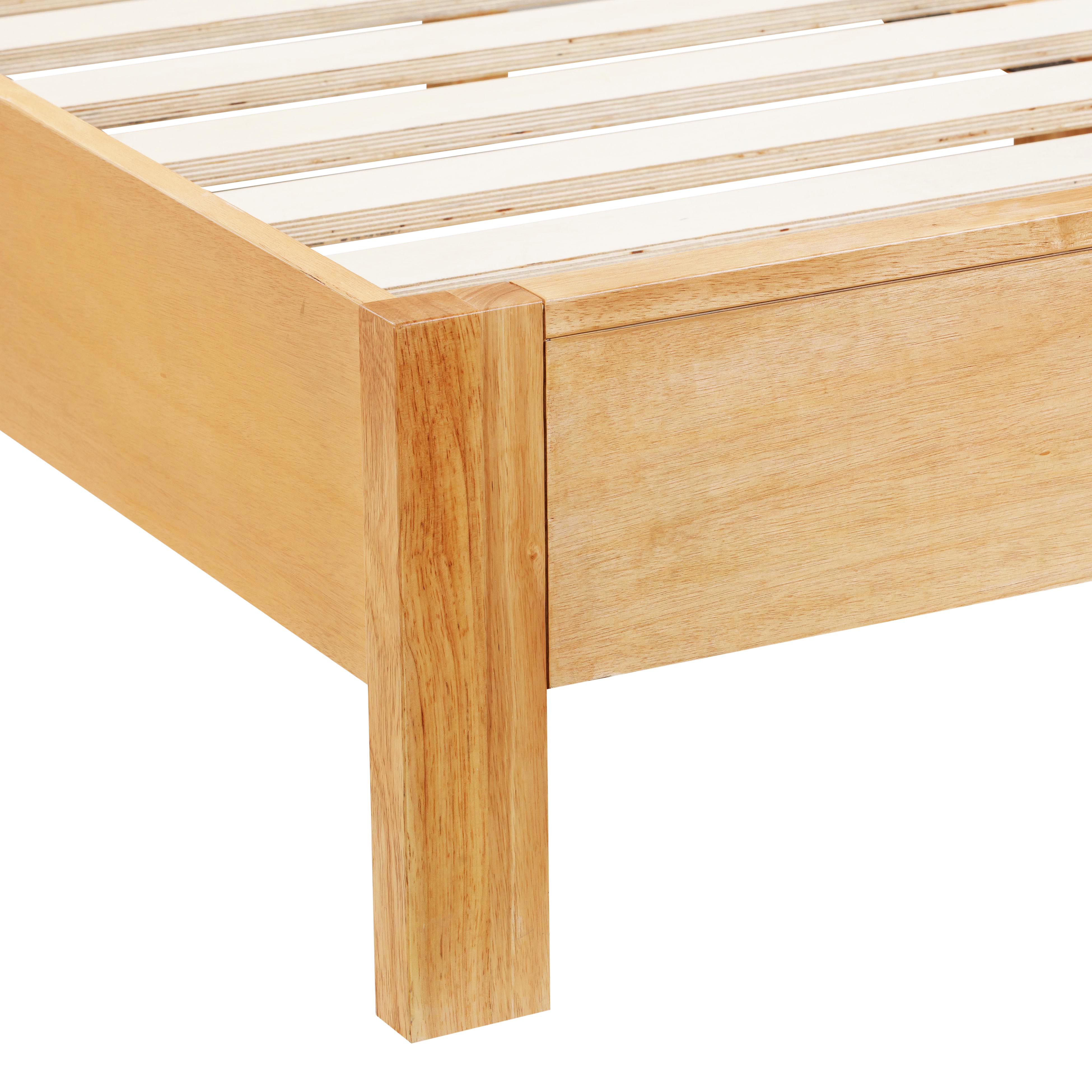 Grappa Natural Wood & Raffia Bed - Image 5